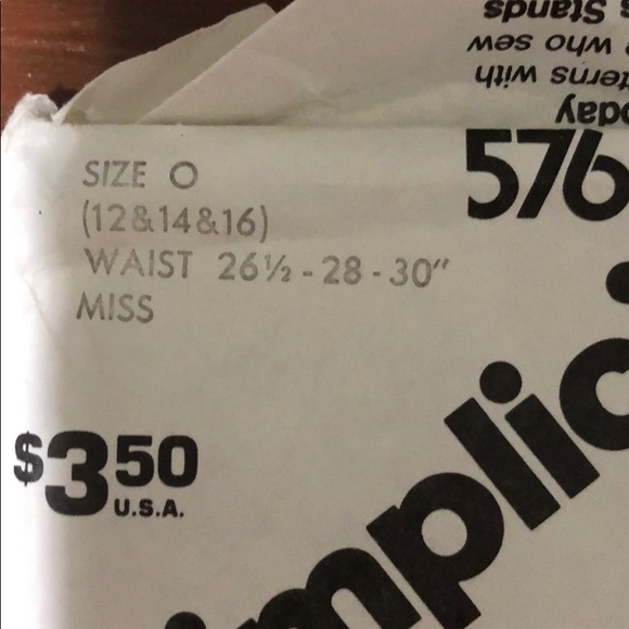 Vintage simplicity skirt pattern - Picture 2 of 6